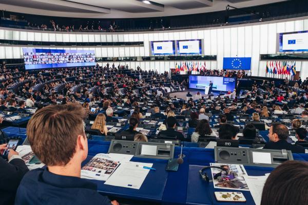 La UE compleix
